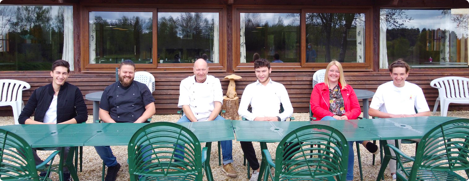 Le restaurant - La Ferme Du Pont Des Aulnes - Restaurant lac des vieilles forges - Restaurant Révin